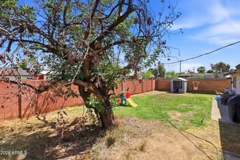 2052 Marlette Ave, Phoenix, AZ 85015