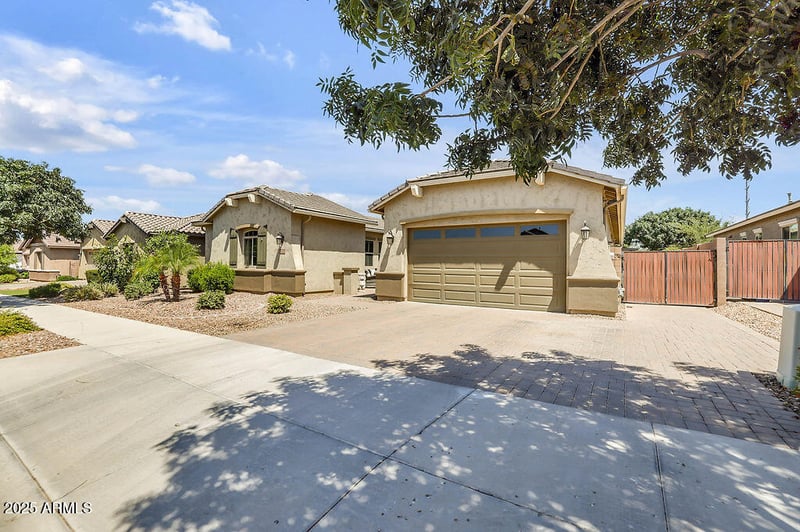 20520 Mockingbird Dr, Queen Creek, AZ 85142