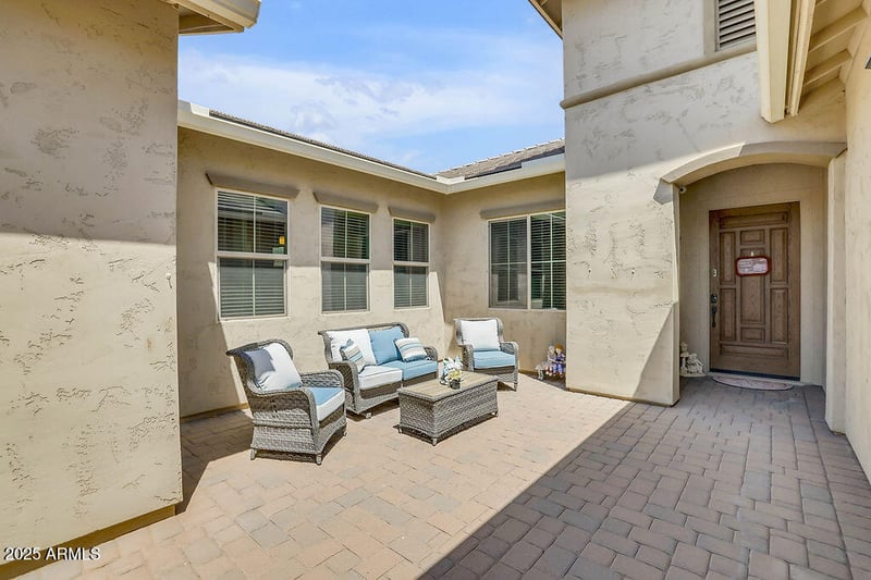 20520 Mockingbird Dr, Queen Creek, AZ 85142