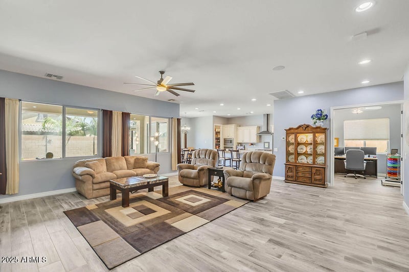 20520 Mockingbird Dr, Queen Creek, AZ 85142