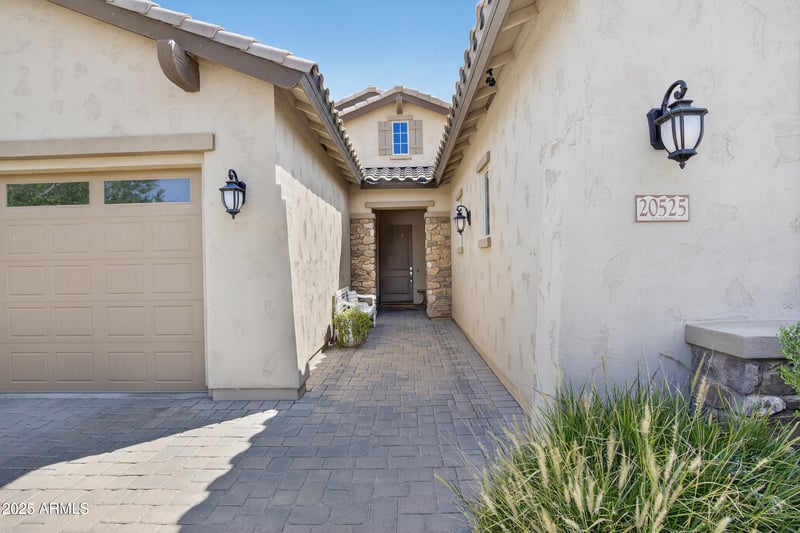 20525 Reins Rd, Queen Creek, AZ 85142