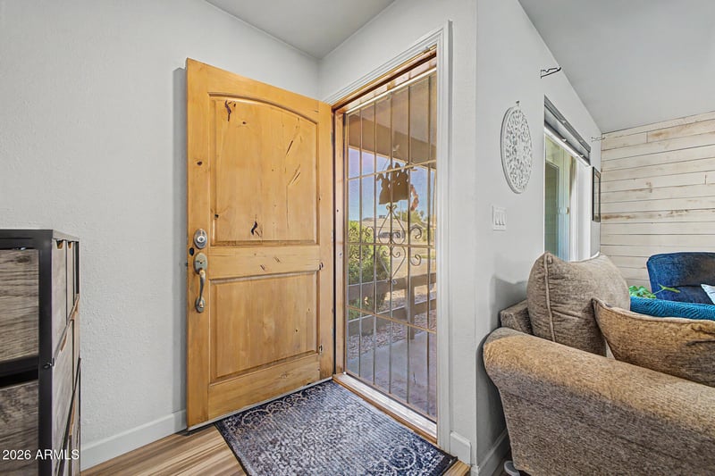 2053 Minton Dr, Tempe, AZ 85282