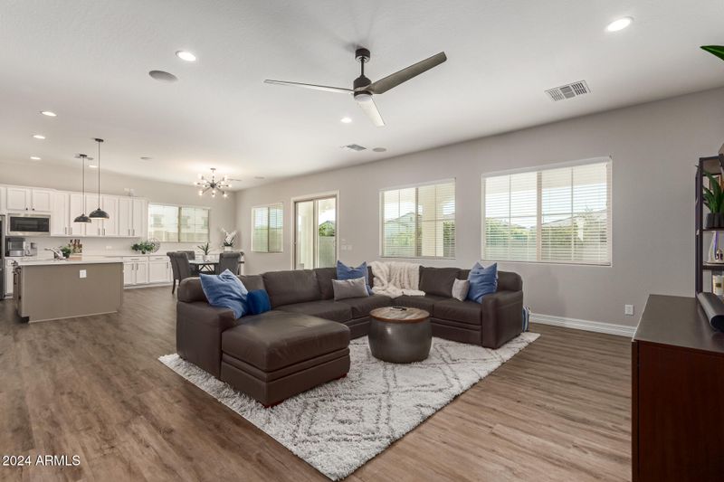 2053 E Scorpio Pl, Chandler, AZ 85249