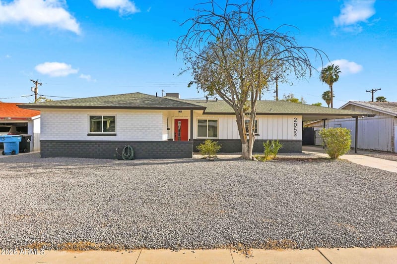 2053 W Hazelwood St, Phoenix, AZ 85015
