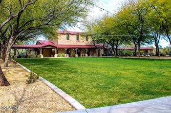 2053 Lonesome Trl, Phoenix, AZ 85085