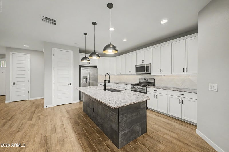 2053 W Lonesome Trl, Phoenix, AZ 85085