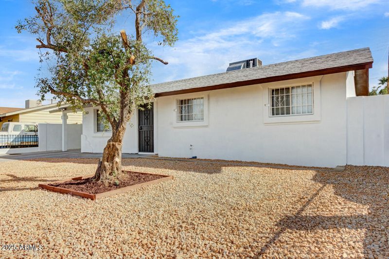 2053 W Pecan Rd, Phoenix, AZ 85041