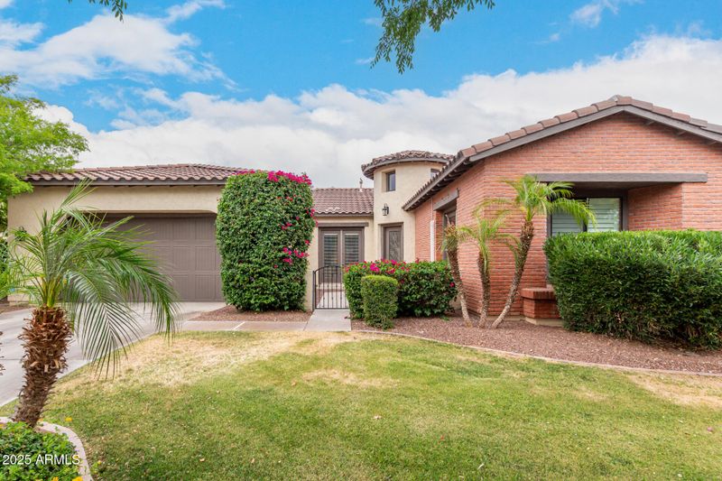 20532 W Summit Pl, Buckeye, AZ 85396