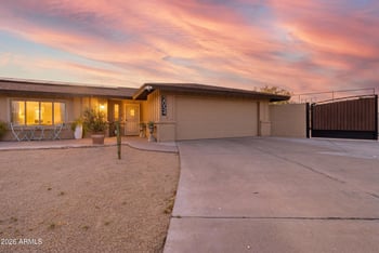 2054 E Downing St, Mesa, AZ 85213