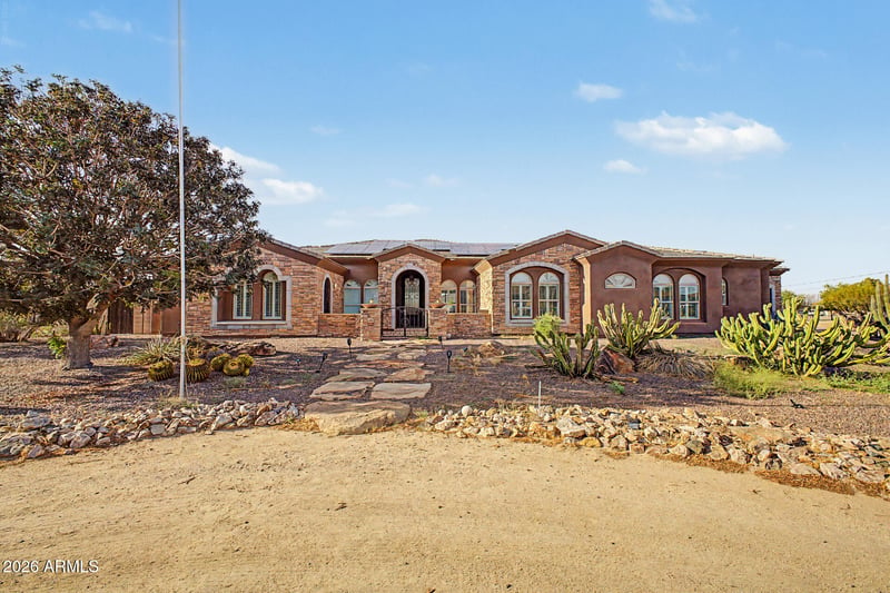 20548 E Navajo Dr, Queen Creek, AZ 85142