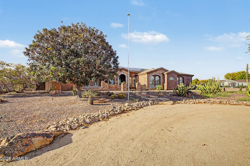 20548 E Navajo Dr, Queen Creek, AZ 85142