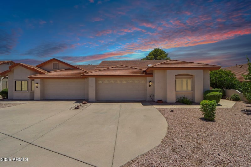 2055 56th St #15, Mesa, AZ 85215