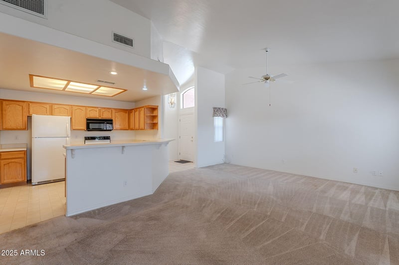 2055 56th St #20, Mesa, AZ 85215