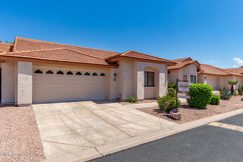 2055 56th St #27, Mesa, AZ 85215