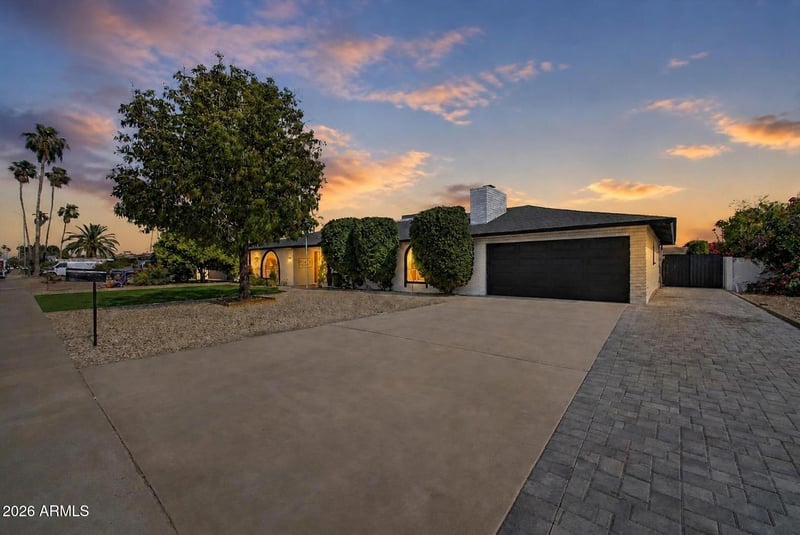 2055 Fountain St, Mesa, AZ 85213