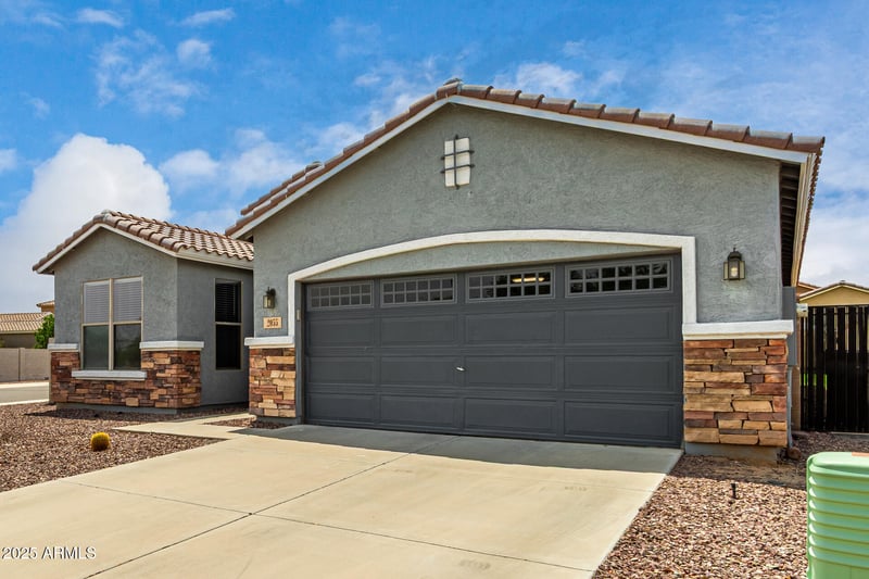 2055 Fruit Tree Ln, San Tan Valley, AZ 85144
