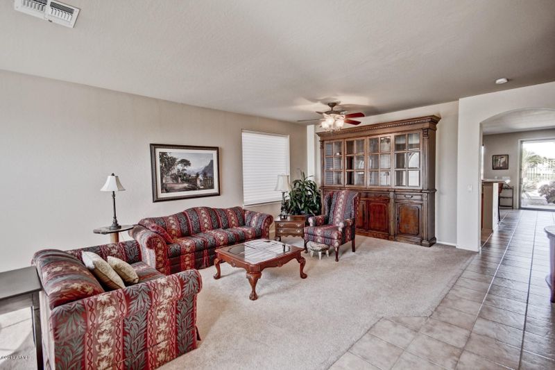 2055 N 135th Dr, Goodyear, AZ 85395