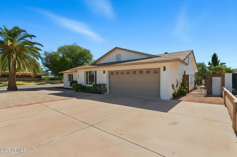 2055 Rice Dr, Tempe, AZ 85283
