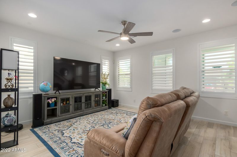 2056 W Trotter Trl, Phoenix, AZ 85085
