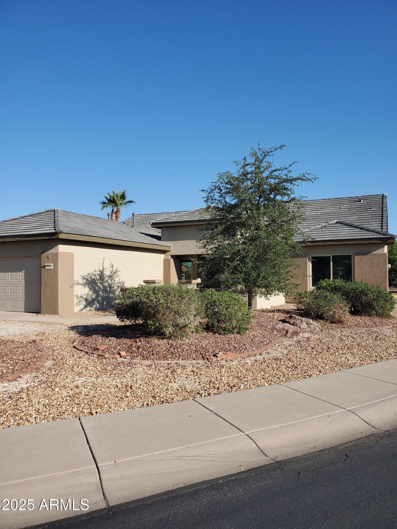20565 Garden Ct, Surprise, AZ 85374