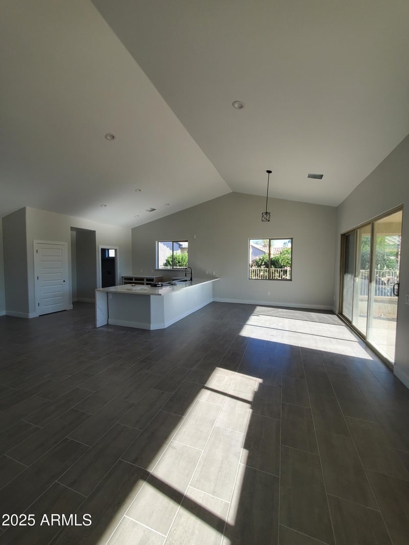 20565 Garden Ct, Surprise, AZ 85374