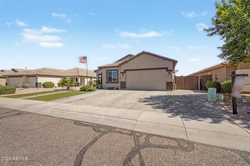 2057 Gila Butte Dr, San Tan Valley, AZ 85144