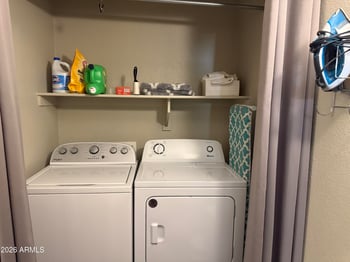 2058 Voyager Dr, Gilbert, AZ 85295