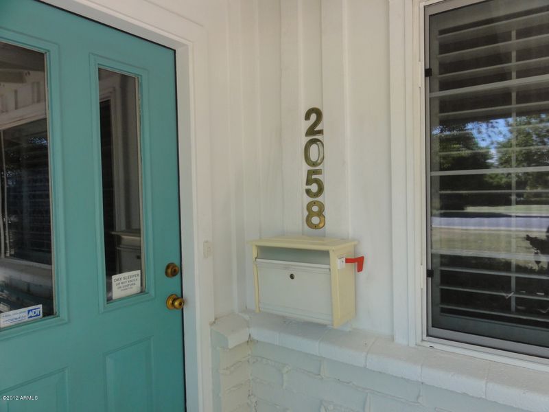 2058 W Cambridge Ave, Phoenix, AZ 85009