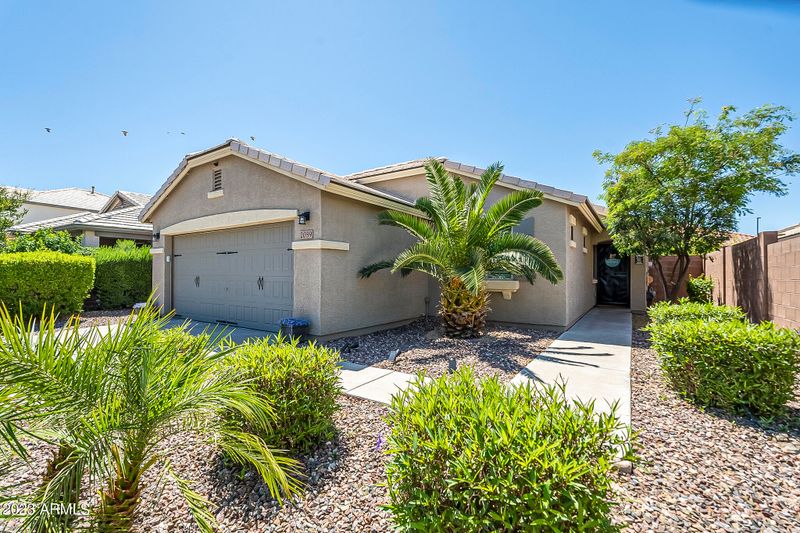 2059 E Lindrick Dr, Gilbert, AZ 85298
