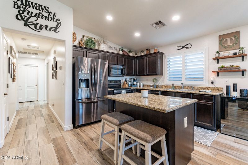 2059 E Lindrick Dr, Gilbert, AZ 85298