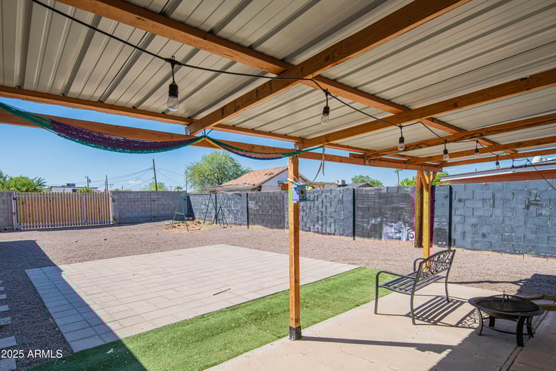 206 5th St, Avondale, AZ 85323
