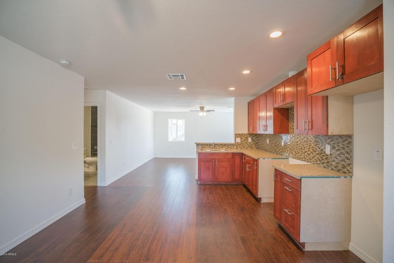 206 E Centre Ave, Buckeye, AZ 85326