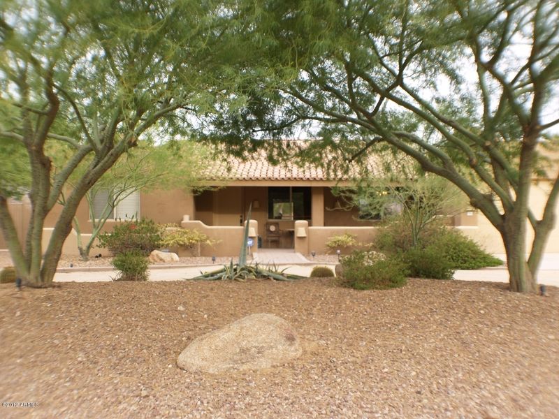206 E Desert Hills Dr, Phoenix, AZ 85086