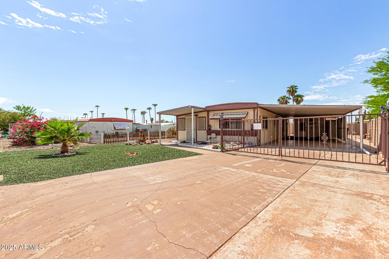 206 S 56th St, Mesa, AZ 85206