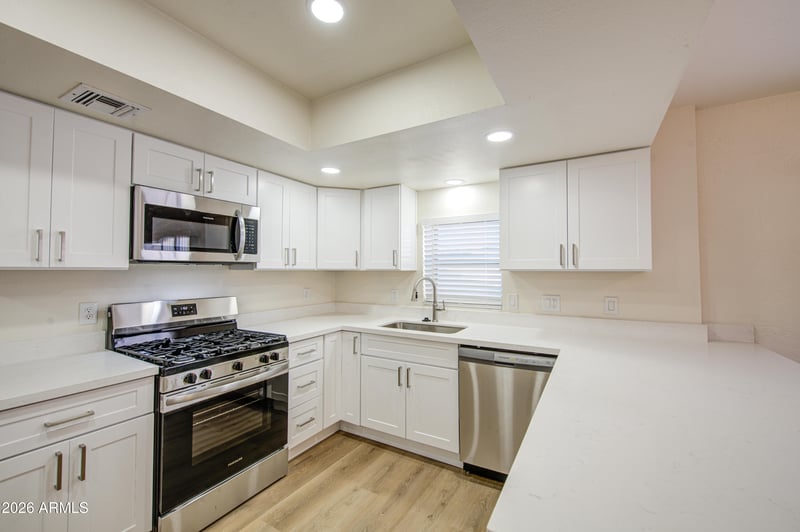 206 W Sunland Ave, Phoenix, AZ 85041