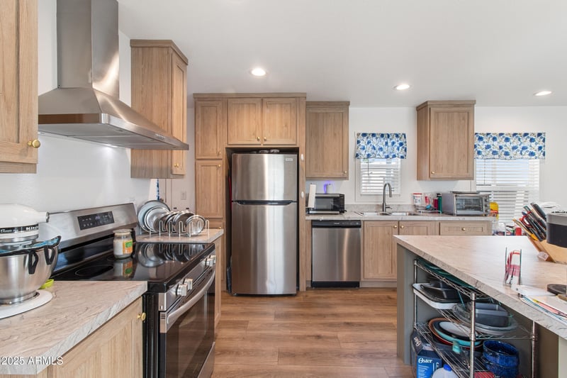 2060 Center St #183, Mesa, AZ 85201