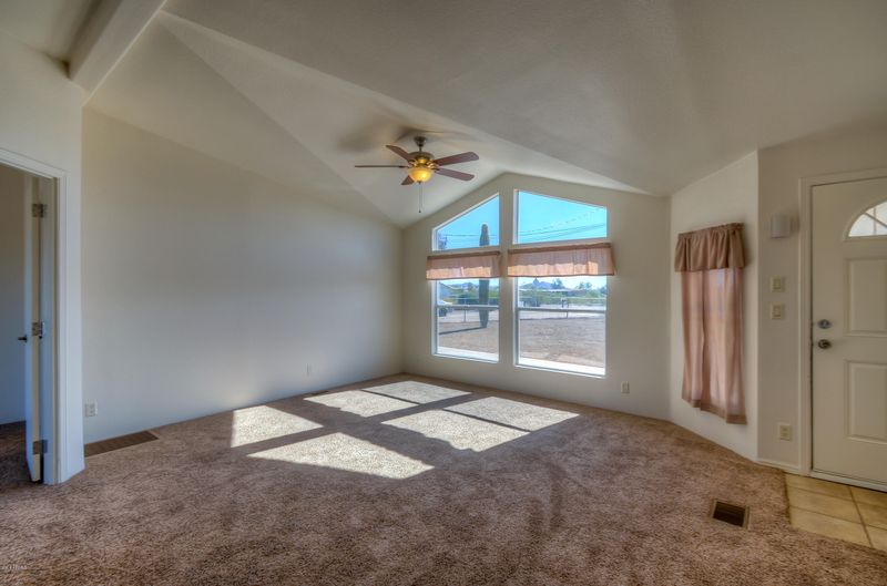 2060 E 4th Ave, Apache Junction, AZ 85119