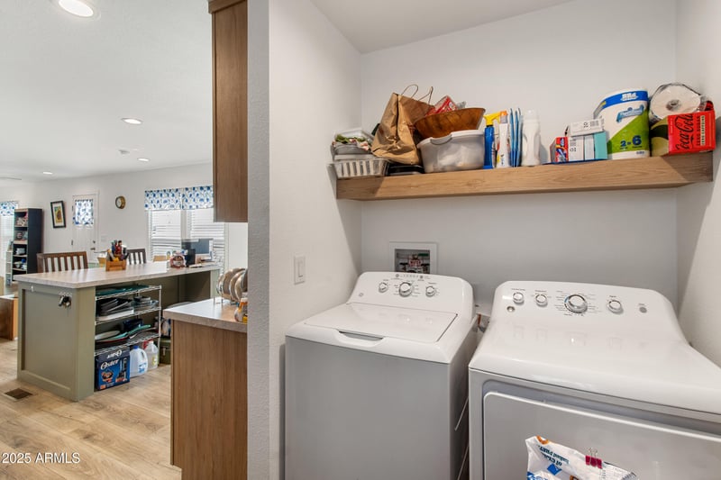 2060 N Center St #183, Mesa, AZ 85201