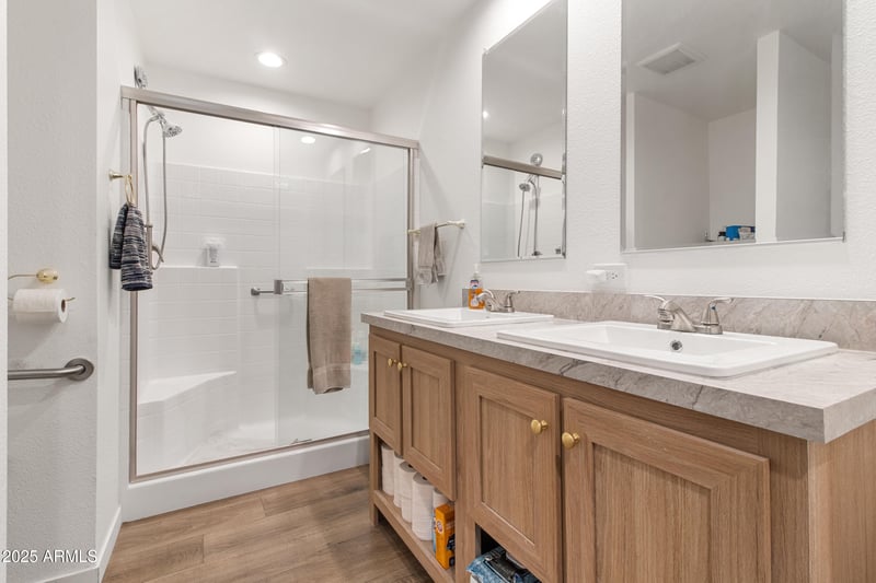 2060 N Center St #183, Mesa, AZ 85201