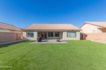 20607 39th Dr, Glendale, AZ 85308