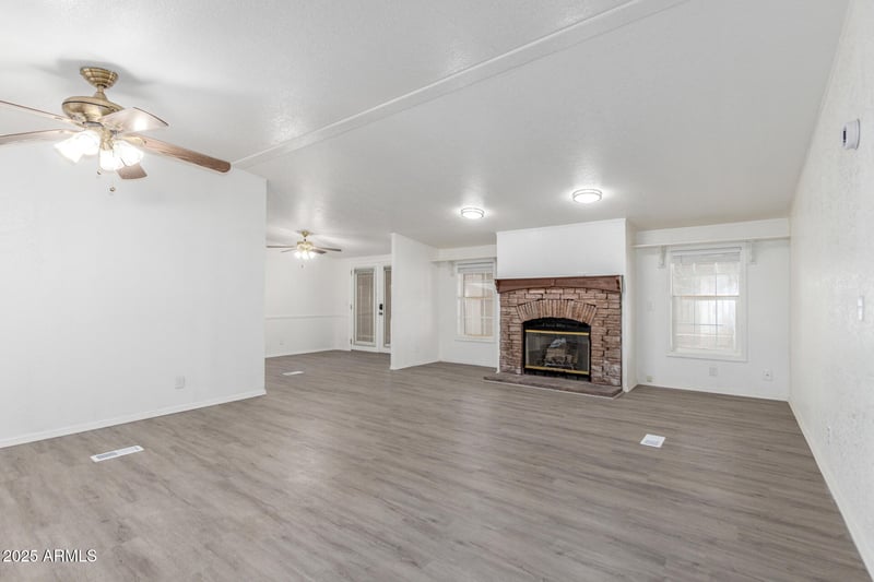 20612 36th Ave, Glendale, AZ 85308