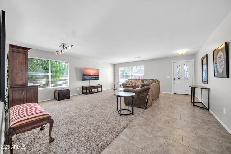 20615 55th Ave, Glendale, AZ 85308