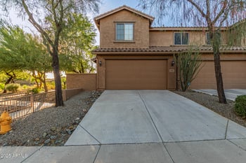 2062 Roy Rogers Rd, Phoenix, AZ 85085