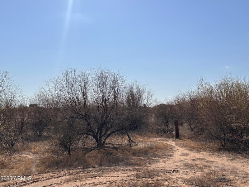 20625 Skinner Dr #-, Wittmann, AZ 85361