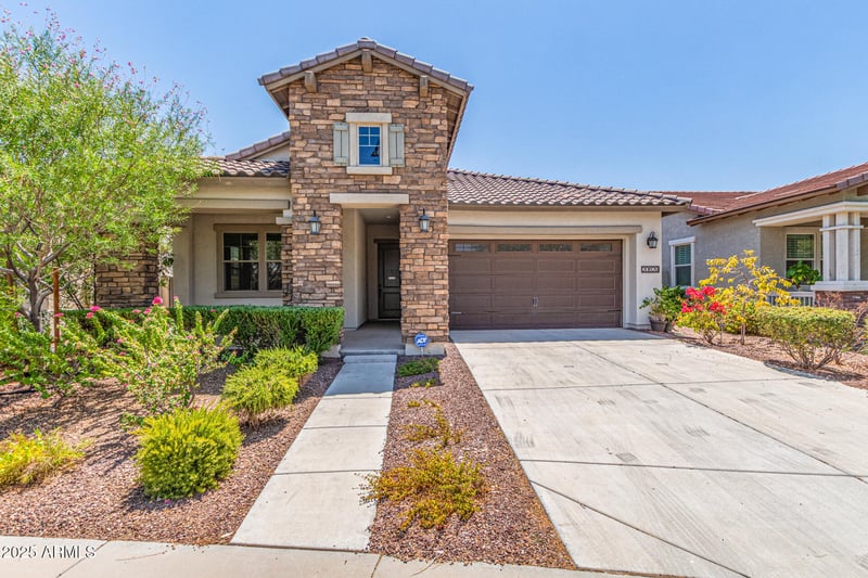 20629 Legend Trl, Buckeye, AZ 85396