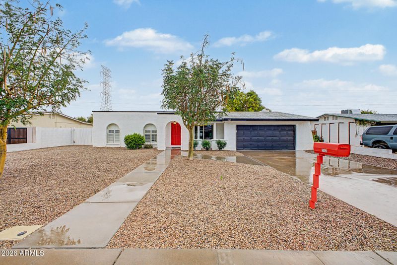 2063 E Decatur St, Mesa, AZ 85213