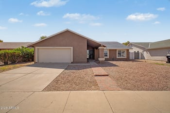 2063 W Gila Ln, Chandler, AZ 85224