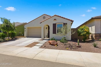 2064 210th Ave, Buckeye, AZ 85396