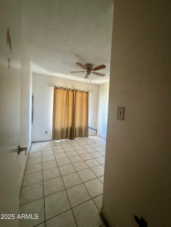 2064 Camino Cir, Mesa, AZ 85201