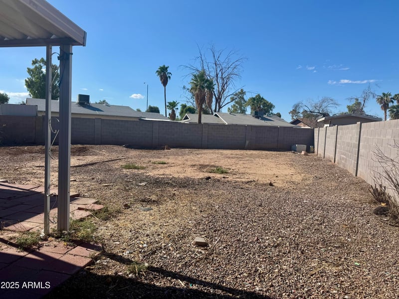 2064 Camino Cir, Mesa, AZ 85201